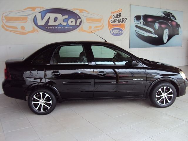 CHEVROLET CORSA SEDAN PREMIUM 1.4