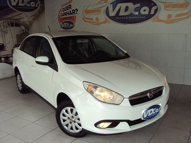 FIAT GRAND SIENA ATRACTIVE 1.4