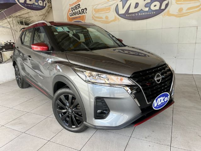 NISSAN KICKS X-PLAY  1.6 